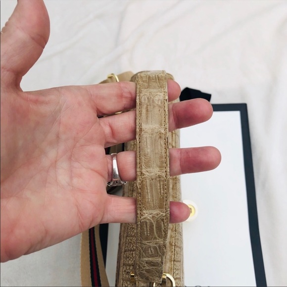 🔶FREE SHIPPING 🔶Gucci Croc Crossbody - Picture 6 of 15
